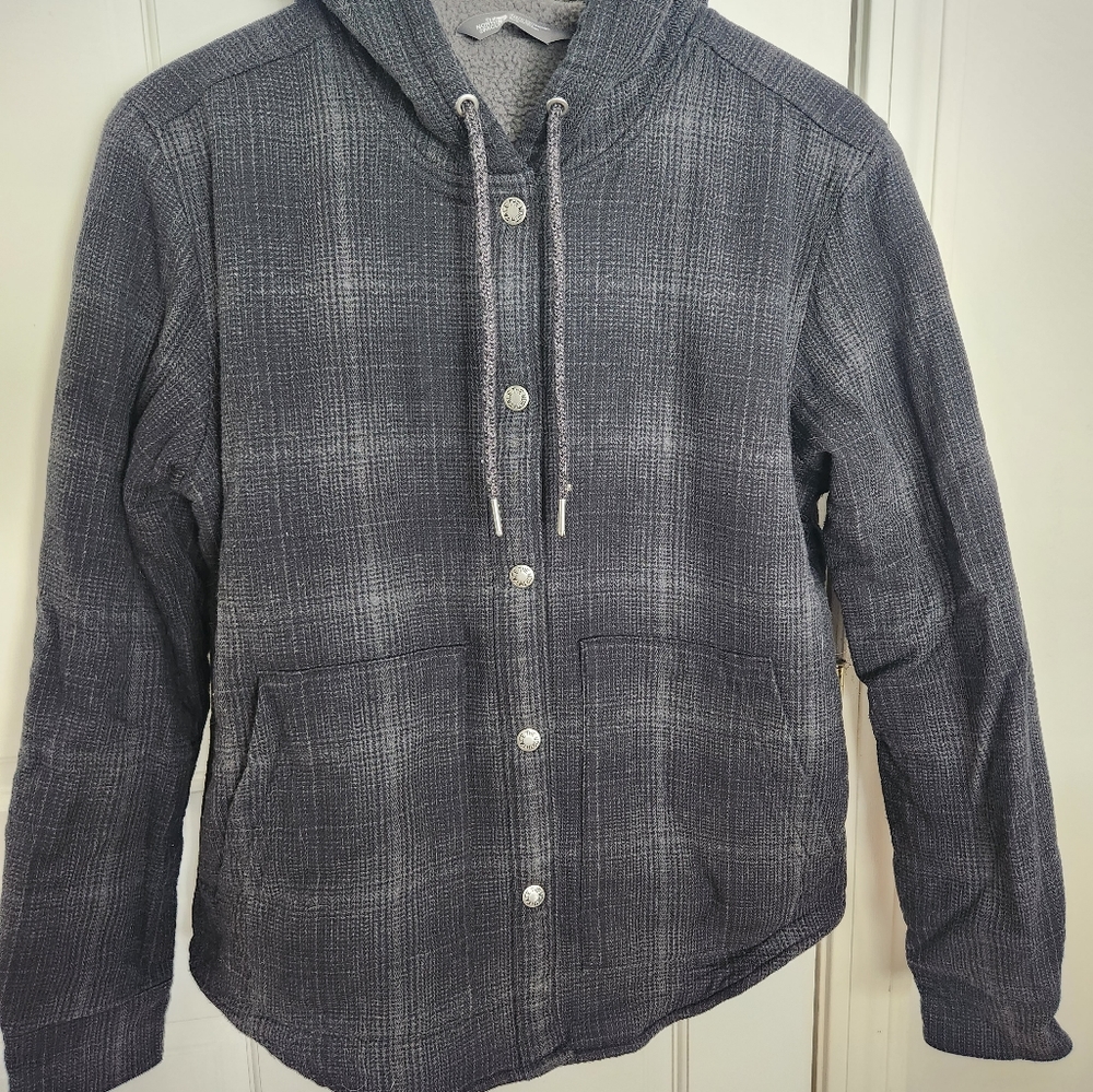 North Face gray plad hooded fleece lined snap jacket